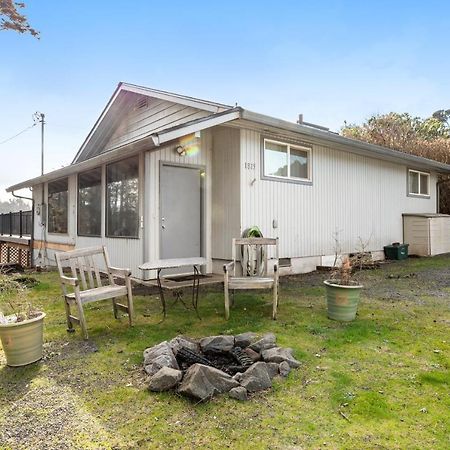 Sandy Cottage Lincoln City Exterior photo